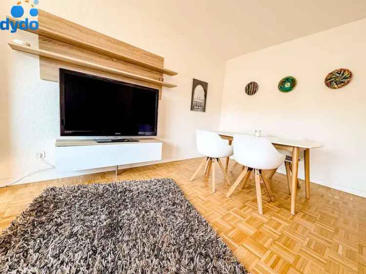 !! Wunderschöne Wohnung in grüner Umgebung !! Zwei-Zimmerwohnung mit EBK und Balkon wartet auf Sie