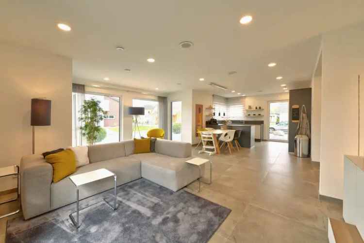 Ein Haus nach deinen Wünschen: Entdecke die Vielseitigkeit von Livinghaus-Ausbauhaus