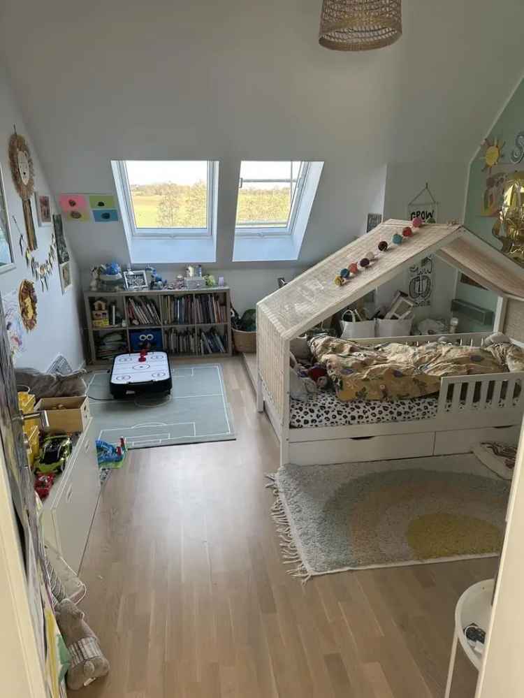Haus im Haus - Neuwertige Wohnung mit hohem Standard