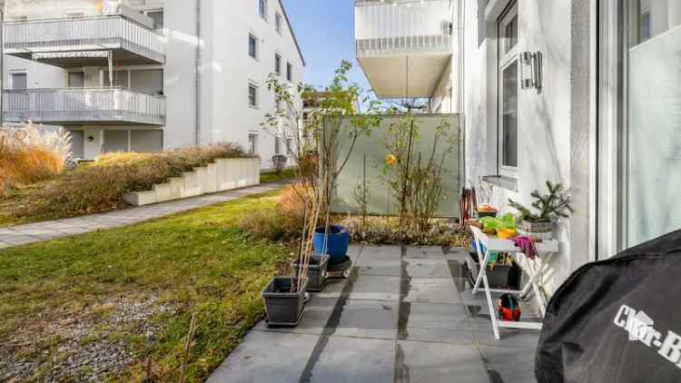 Barrierefreie 2,5 Zimmer Wohnung mit Terrasse und 2 TG- Einzelstellplätzen