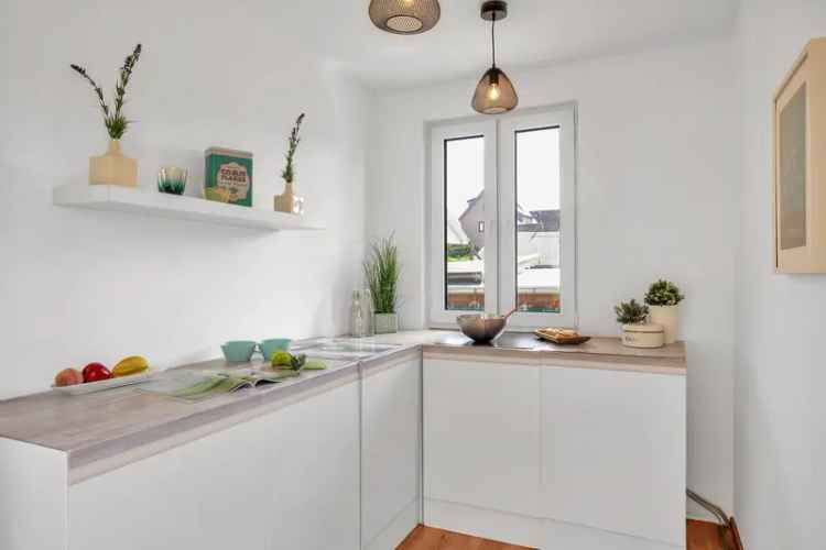 Neubau zum Abheben – Direkter Wasserzugang, Wärmepumpe und Energieklasse A+