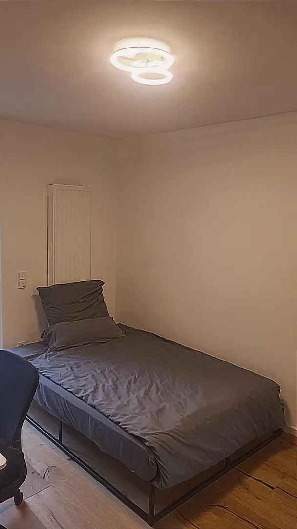 Vollmöblierte sanierte WG-Zimmer im Hochfeld zwischen Uni und Innenstadt