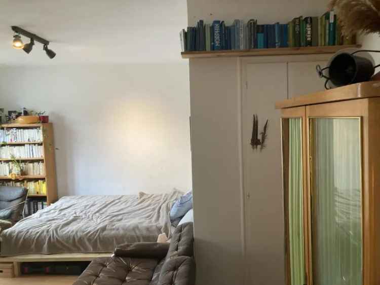 Mieten einer Wohnung in Ehrenfeld Köln mit Balkon und Abstellkammer