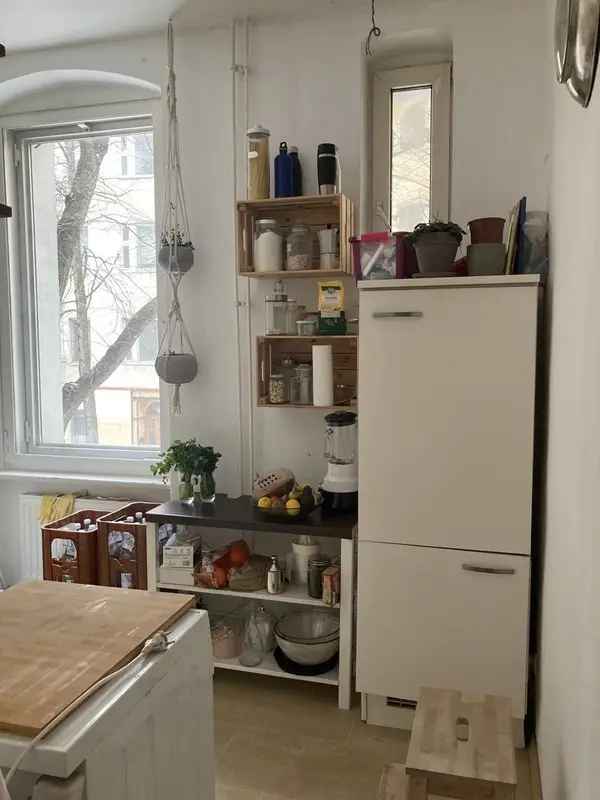 Mieten eine 2 Zimmer Wohnung in Neukölln mit Balkon und EBK