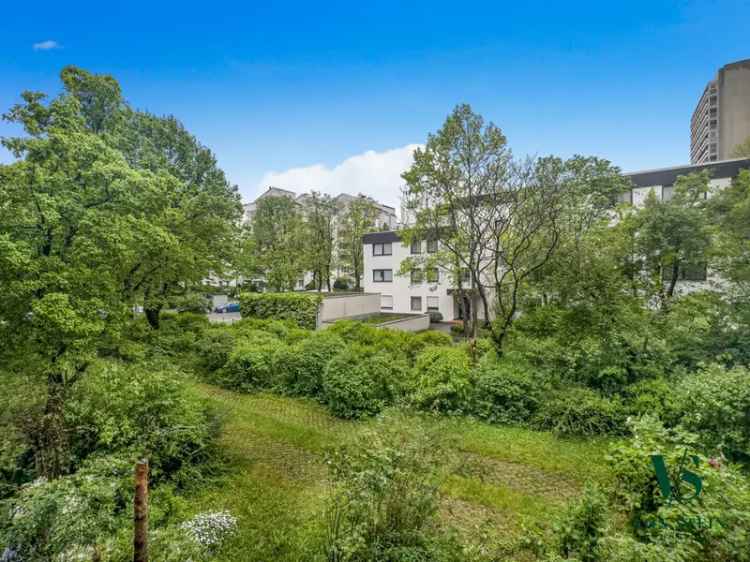 Bogenhausens Traumwohnung mit Loggia und Garage