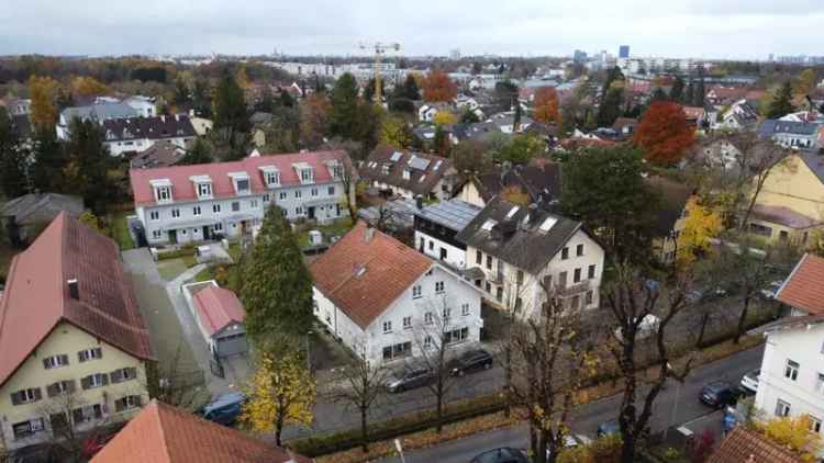 Charmantes Wohn- und Geschäftshaus in München mit Denkmalstatus