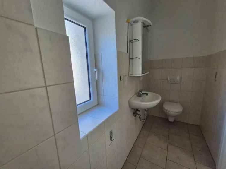 schöne 2-Zimmer Wohnung Ideal für 1-2 Personen