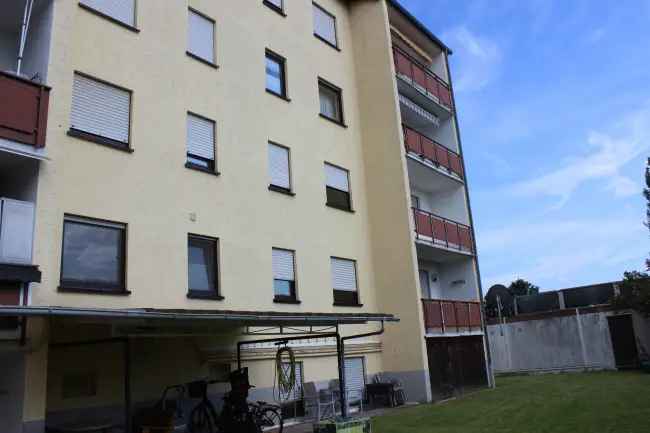 Gelegenheit - 4 Zimmerwohnung mit Loggia und Garage