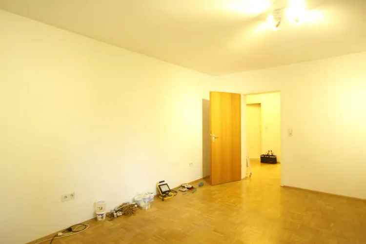 2-Zimmer-Wohnung in 30457 Hannover mit Balkon und Lift