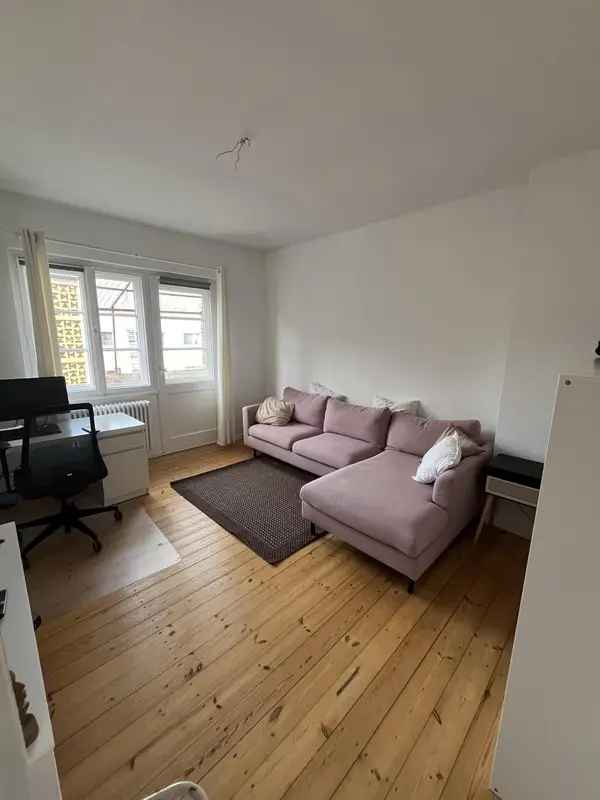 2 Zimmer Altbauwohnung Berlin Tausch Juli