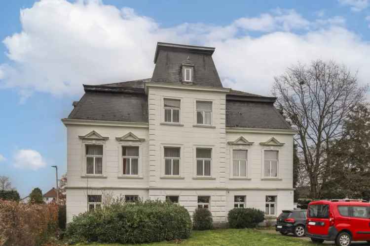 Modernisierte Villa in Innenstadtnähe von Holzminden! Wohnen und Arbeiten auf über 500 m²