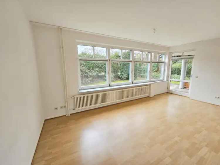 3 Zimmer Wohnung mieten in Volksdorf mit Terrasse und Garage