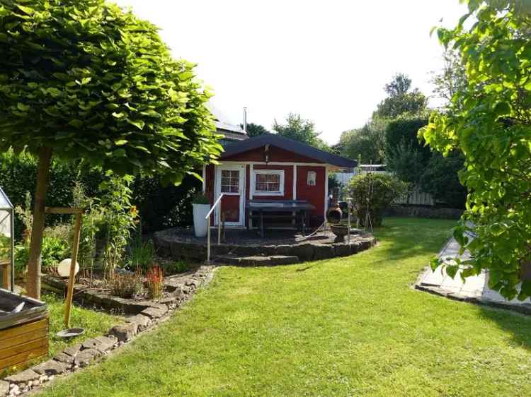 Zweifamilienhaus Hagen-Emst mit Doppelgarage Balkon Terrasse Garten