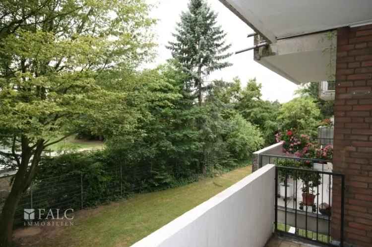 Zwei Zimmer Wohnung Mieten in Stadtlage mit Balkon und Blick ins Grüne