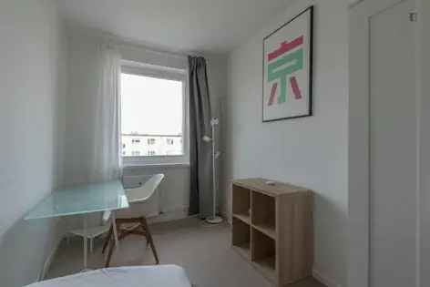 Wohnung (30.52 m²) zur Miete in Berlin (Wilhelmstraße 132A, 13595 Berlin, Germany)