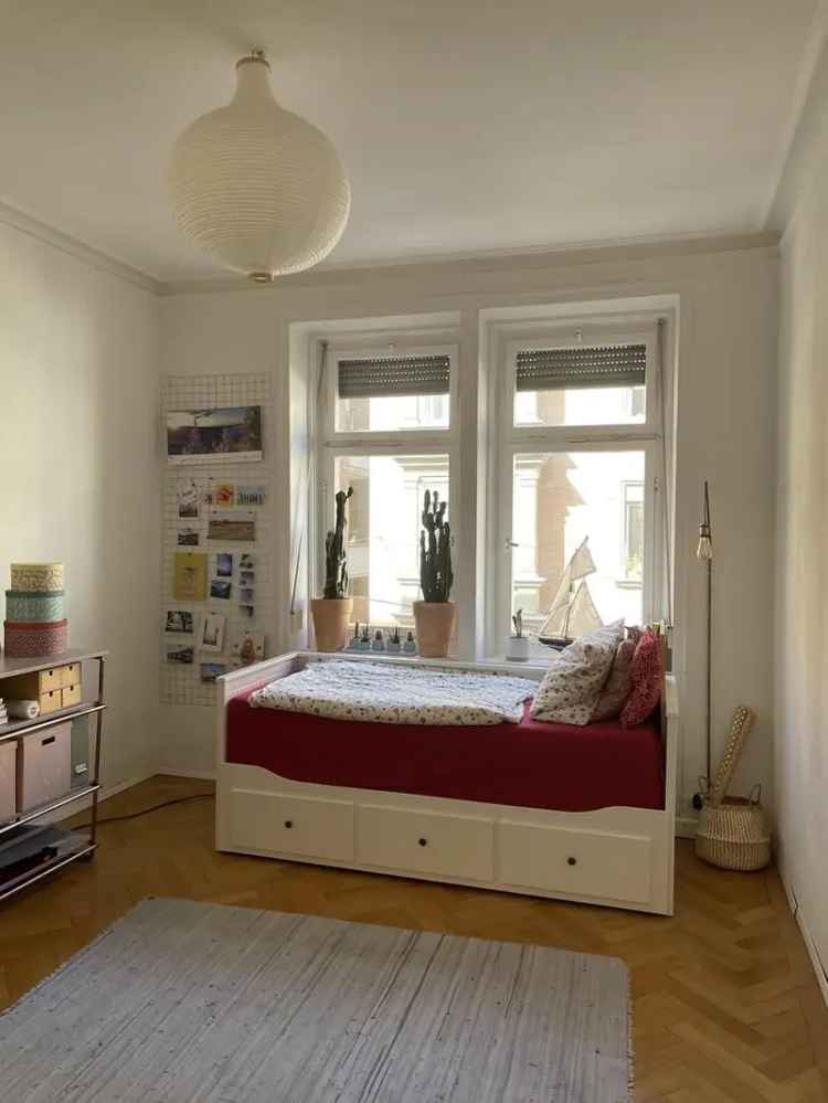 Kernerviertel - charmante 3-Zimmer Altbau-Wohnung