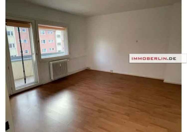 Sehr angenehme Wohnung mit Sonnenloggia in herrlicher Lage