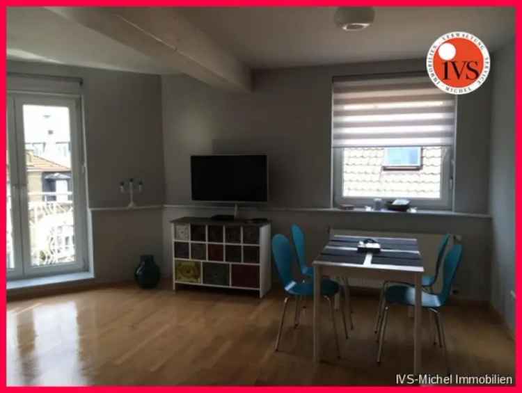 Neu: ** Westend **
Sehr schöne 2 Zi. DG-Wohnung mit Balkon