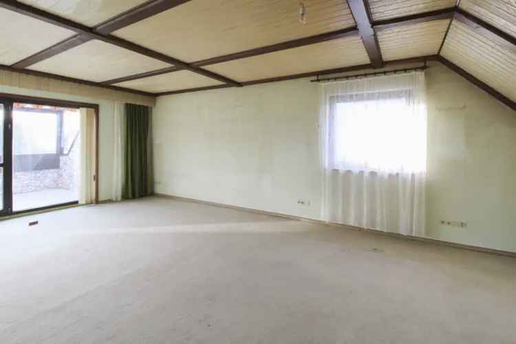 133m² Dachgeschosswohnung Hannover - 4 Zimmer, 2 Bäder, Garage