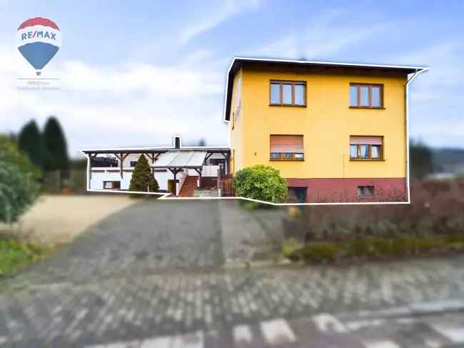 Wohn- und Geschäftshaus mit vielen Möglichkeiten -  in Losheim/Bachem