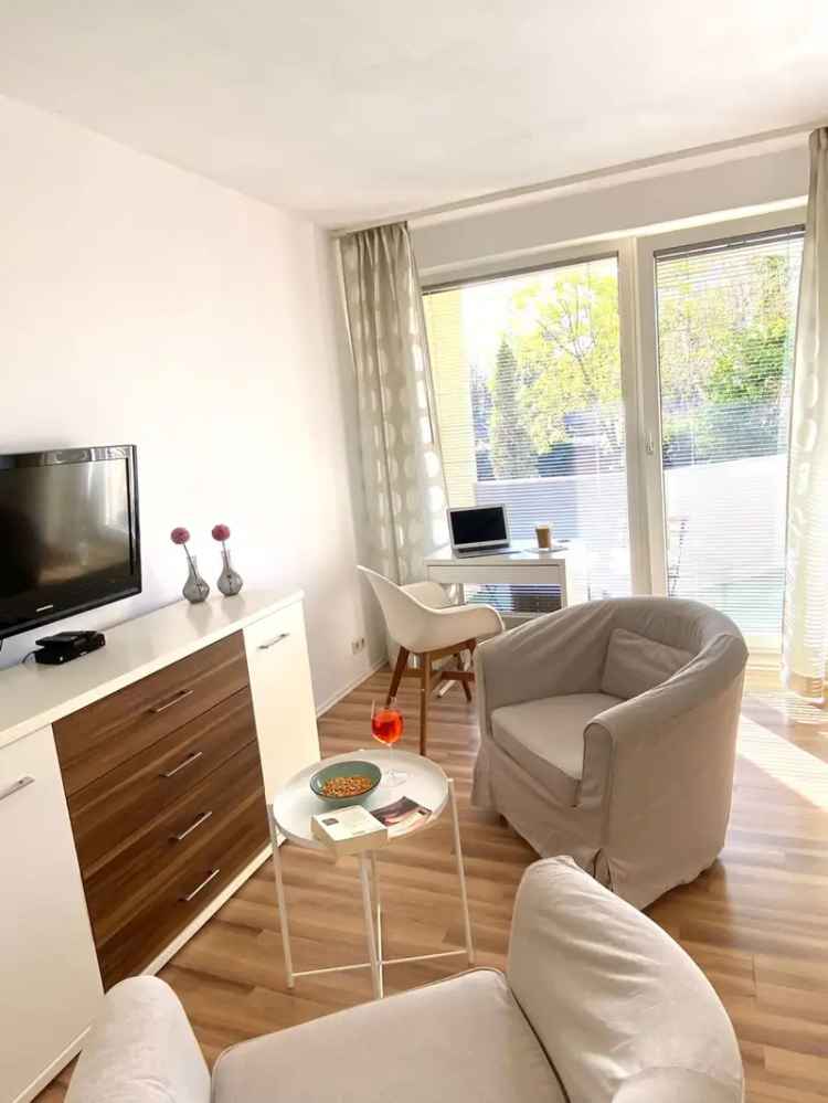 Homelike Apartment Düsseldorf Modern Küche Bad Arbeitsplatz