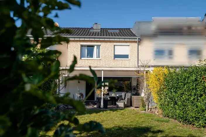 Eine Ruhe-Oase in familienfreundlicher Umgebung von Köln-Höhenhaus