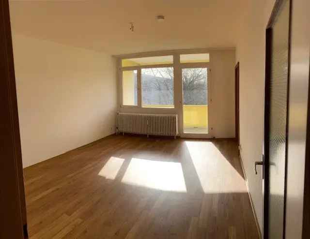 1 5 Zimmer Wohnung Seniorenwohnanlage Frankfurt Nied