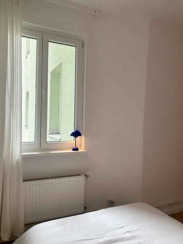 2 Zimmer Altbauwohnung Kreuzberg Balkon Badewanne