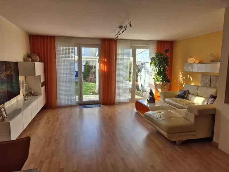 *Provisionsfrei* Reihenhaus in familienfreundlicher Lage, berlinnah und top angebunden