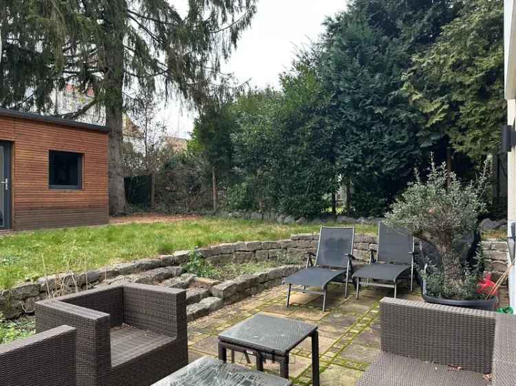 Familienfreundliche Maisonette-Wohnung im Dornbusch mit Gym, Garten & Carport