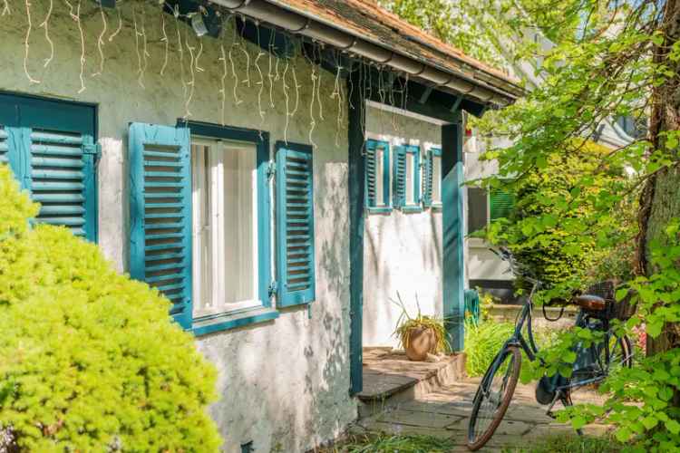 Kauf Landhaus in Kleinmachnow mit historischem Charme und großem Grundstück