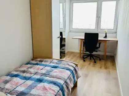 WG-Zimmer (86.0 m²) zur Miete in Köln (Camberger Straße 24, 51105 Cologne, Germany) - immosurf.de