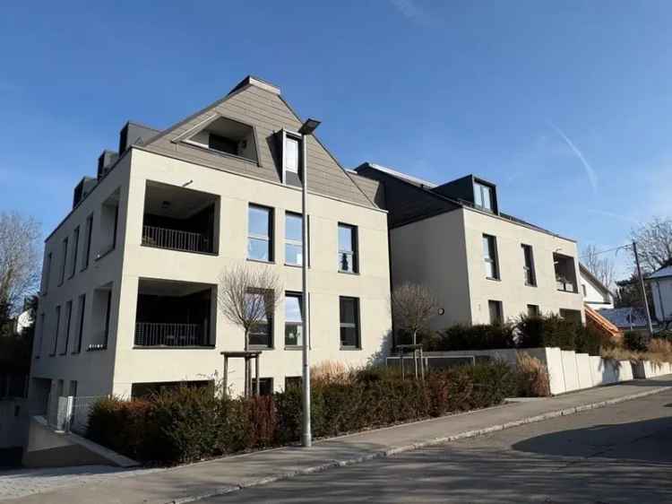 Toplage in Stuttgart-Sonnenberg! Großzügige 3,5 Zi.-EG Wohnung mit Terrasse in ruhiger Stadtrandlage