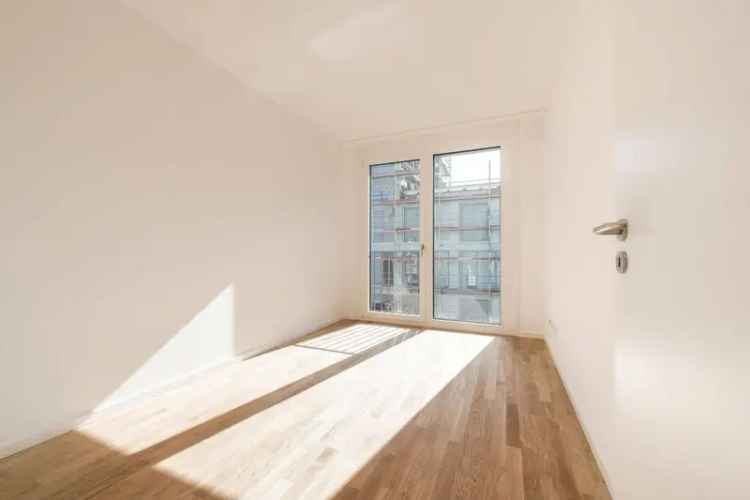 Helle 3-Zimmer-Wohnung mit großzügiger Loggia