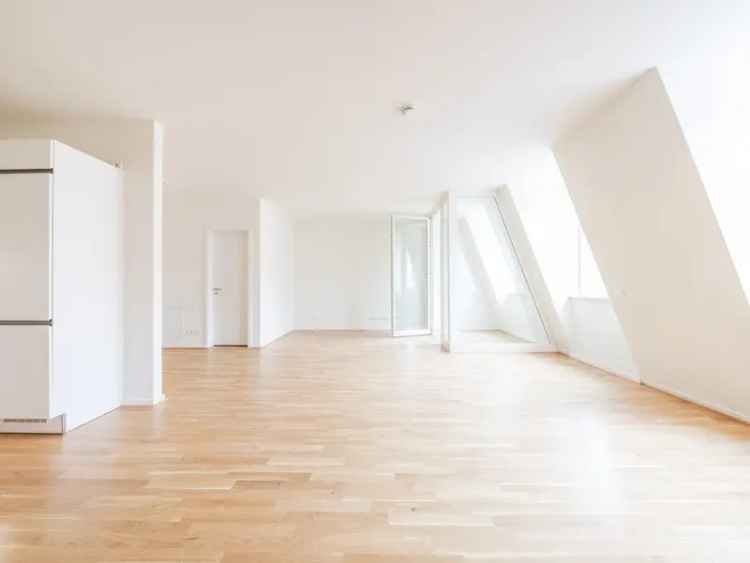 Historische Fassade trifft auf modernen Wohnraum! Traumhafte 2-Zi.-Wohnung auf 89m² mit EBK!