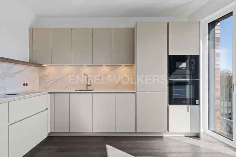 Erstbezug: barrierefreie 1 Zimmerwohnung mit Balkon und Top Ausstattung zentral in Hummelsbüttel