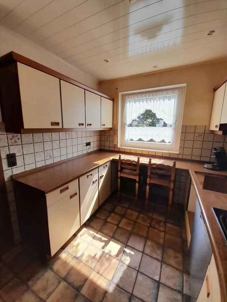 Familien aufgepasst! Reihenmittelhaus in Troisdorf-Eschmar - provisionsfrei