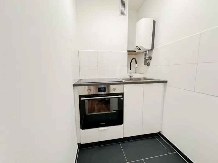 Möbliertes 1-Zimmer Apartment im Zentrum von Stuttgart – City Hochhaus!