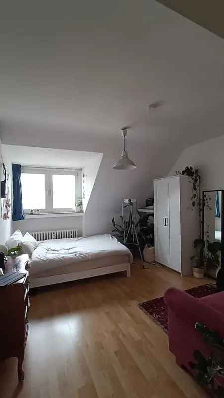 Tausch 3 Zimmer Wohnung in Mülheim mit Balkon und großem Potential