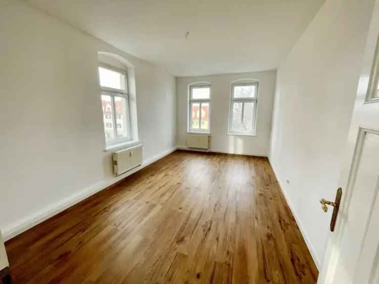 Bezugsfreie 2 Raum Wohnung Dresden Nausslitz