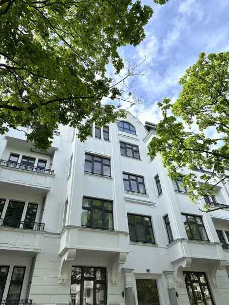 Kaufen Wohnung in Berlin Palais Friedenau stilvoller Altbau mit modernen Merkmalen