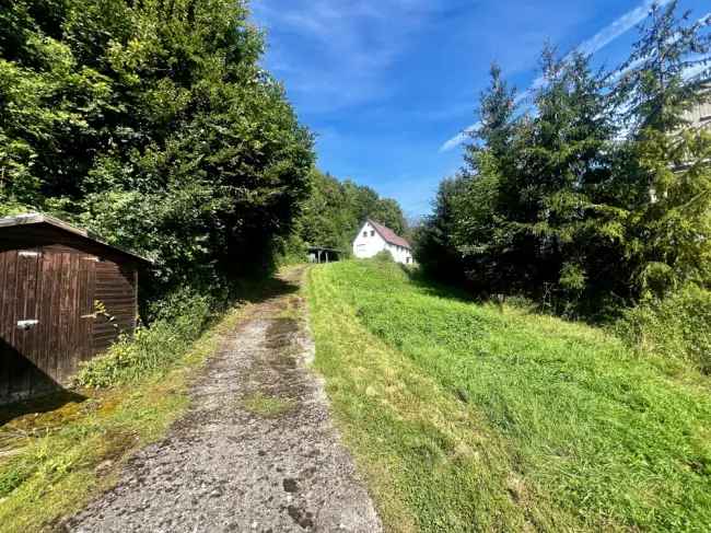 Ein Paradies für Naturliebhaber!
Großes Grundstück mit reichlich Potential!