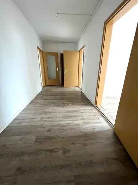 Mieten 3 Zimmer Wohnung Familienfreundlich mit Balkon