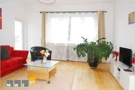 Komplett Möbliert/Furnished Accommodation in: Flehe/Volmerswerth. Helle Wohnung mit 2