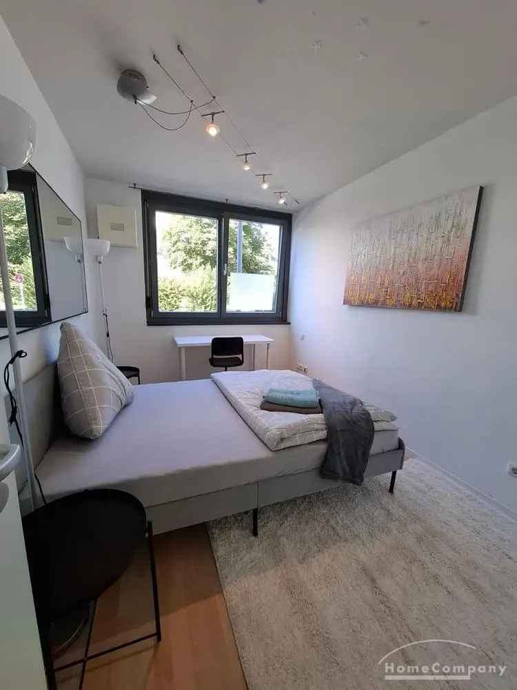 3-Zimmer-Wohnung in Schwabing Nord mit Garten und Terrasse