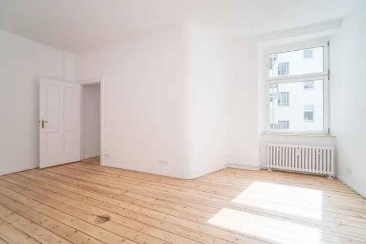 2 Zimmer Altbauwohnung 55qm saniert Berlin