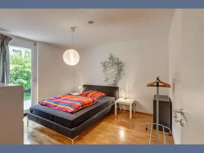 Wohnung Zur Miete in 32, Barer Straße, München, Bayern