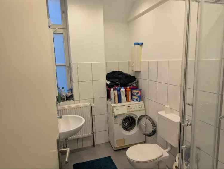 2 Zimmer Altbauwohnung Nippes mit Garten und Keller