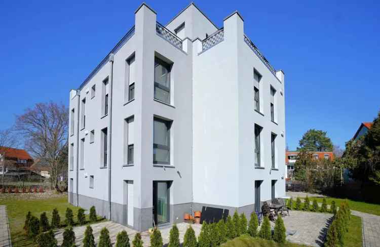 KfW-40-Plus-Mehrfamilienhaus – Ertragreiches MFH mit Photovoltaik & Erdwärmepumpe