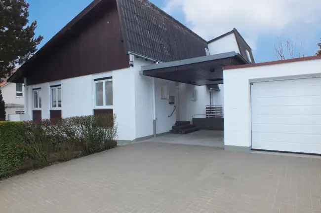 Großes 1-2 Familienhaus Liederbach Traumgarten 2000m²